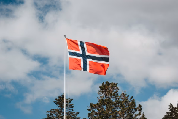 Norway: The 16th Largest Foreign Buyer in Spain – High-Income Climate Migration with Strong Process Expectations