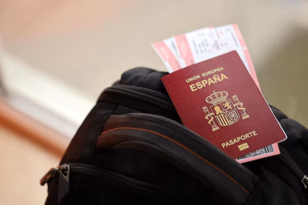 Spain’s Passport Ranked Among the World’s Most Powerful in 2026 -What It Means for Global Mobility