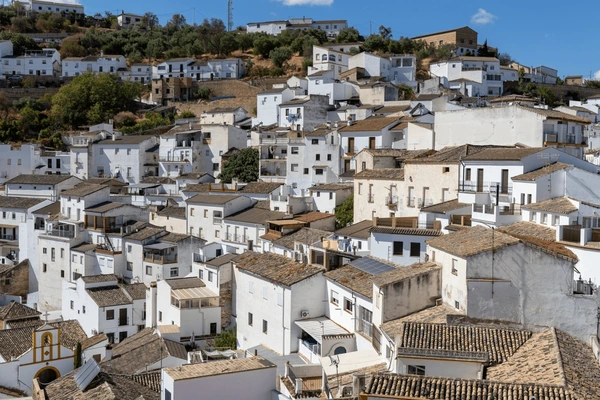 Urban vs : Prices in Spanish Cities Nearly Double Countryside Levels